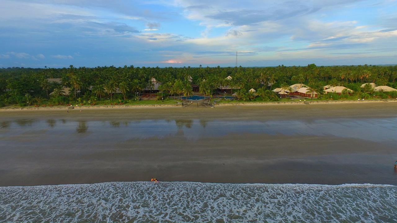 Aureum Palace Hotel & Resort Ngwe Saung Ngwesaung Exterior photo